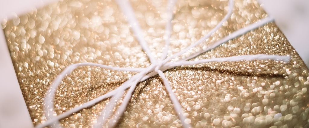 gold-wrapped-gift