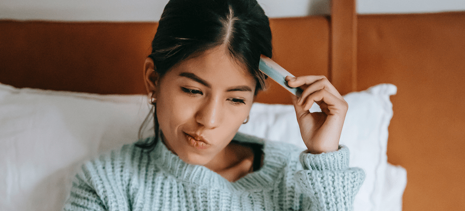 woman-looking-at-computer-making-purchase-choice