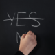 yes-and-no-on-chalkboard